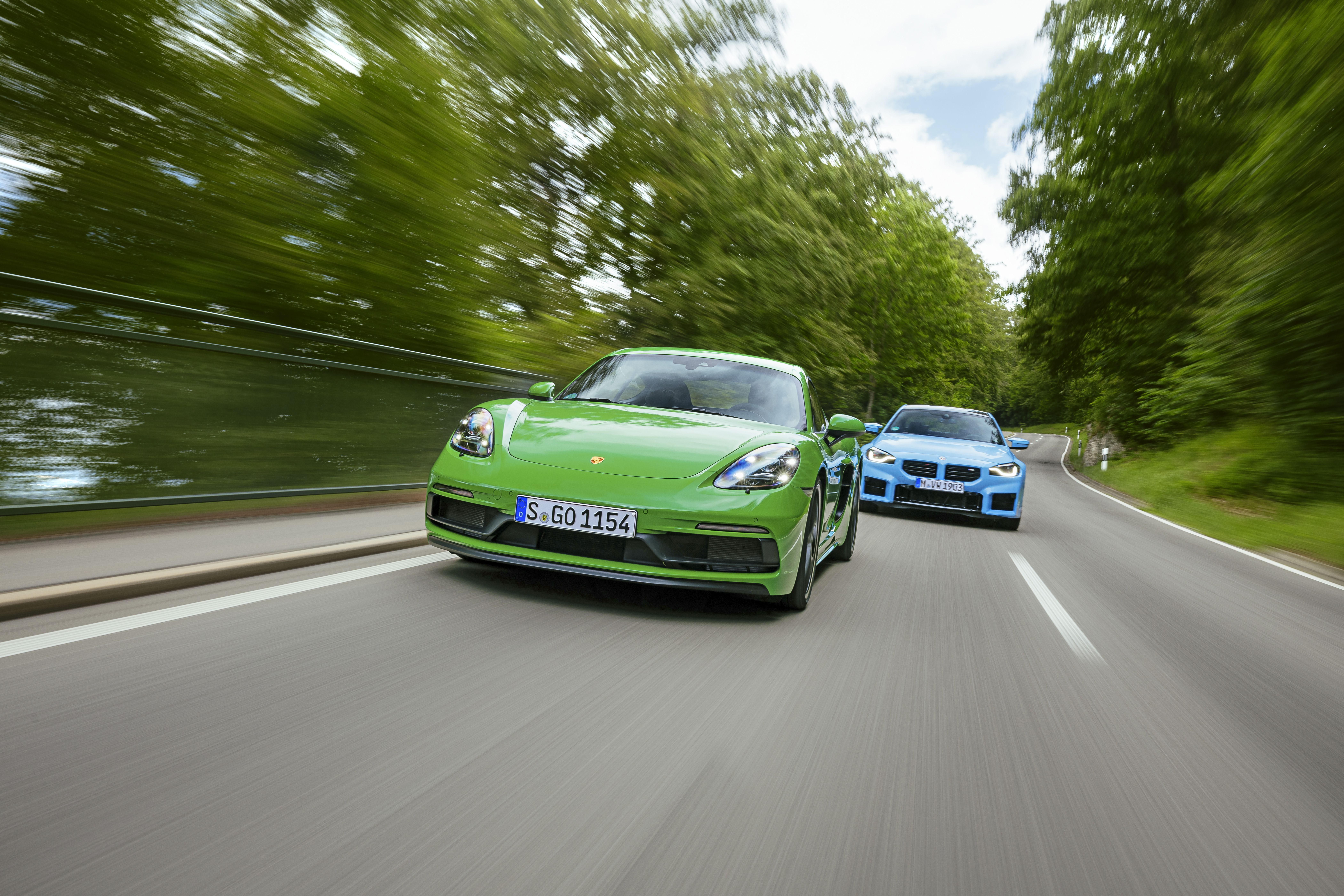 BMW M2 Coupé Automático vs Porsche 718 Cayman GTS 4.0