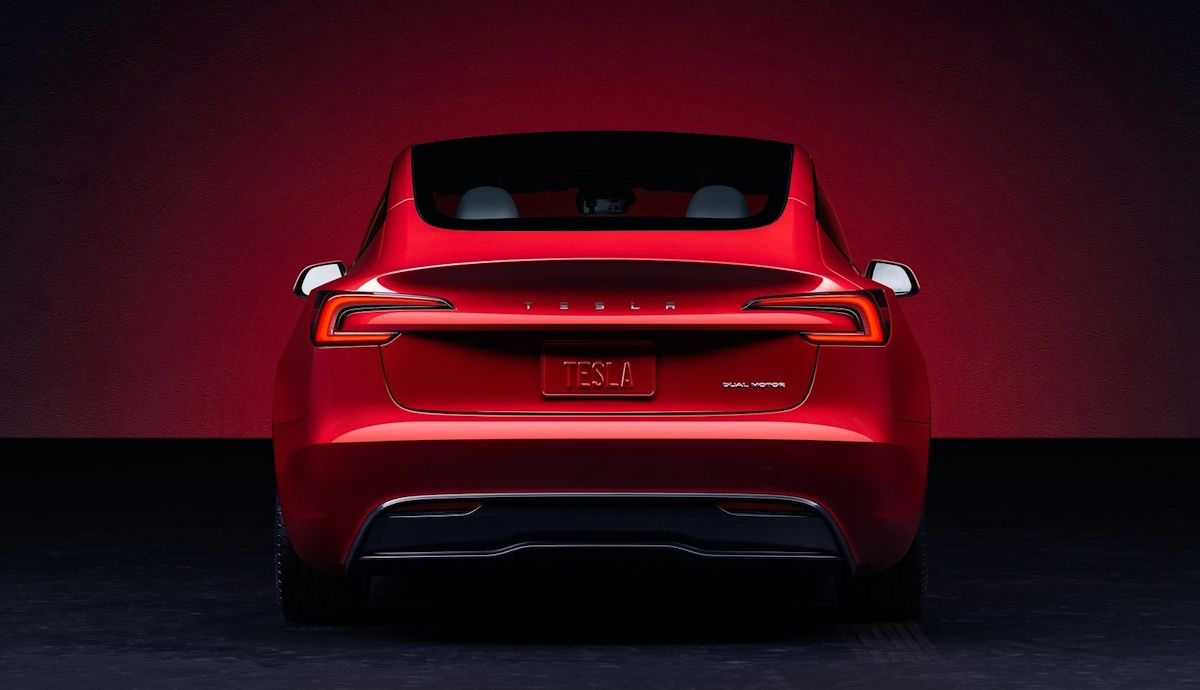 Es el coche eléctrico más deseado y ahora Tesla lo renueva, mejora mucho y mantiene precios