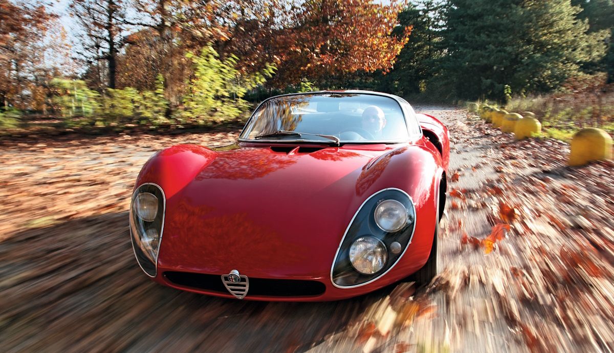 Alfa Romeo 33 Stradale, el rey de los superdeportivos y uno de los diseños más fascinantes ha vuelto