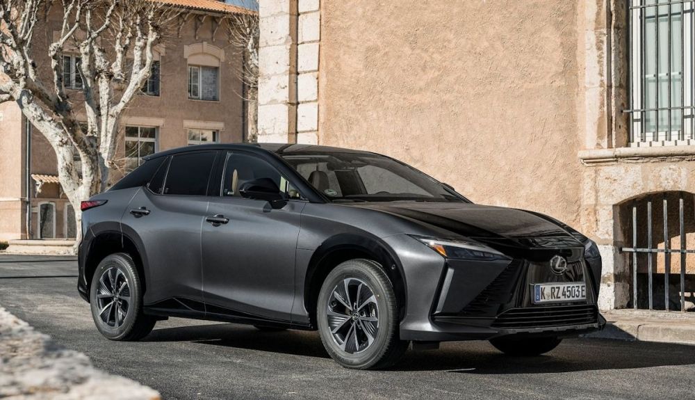 Lexus RZ Lexus RZ