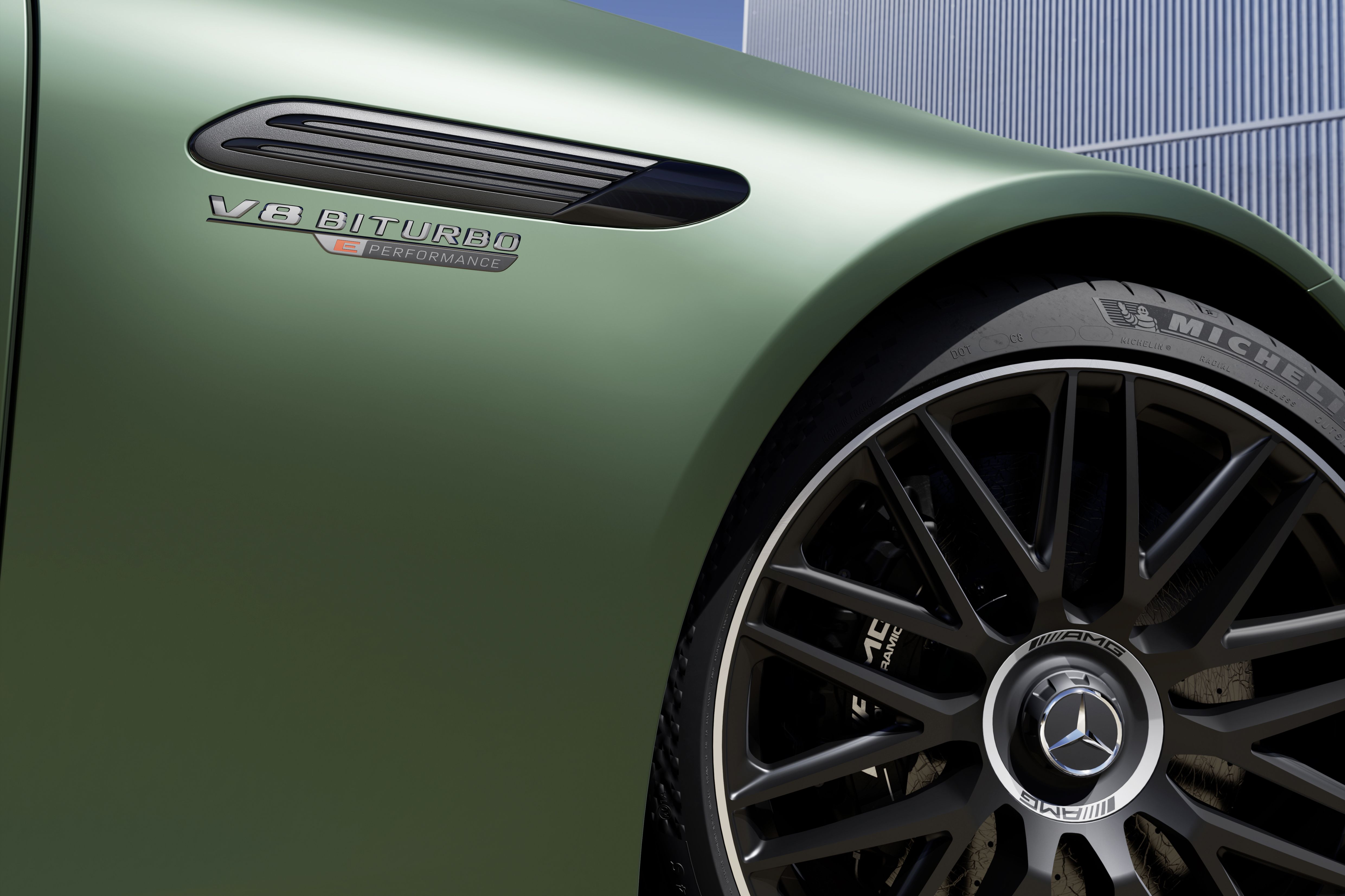 Nuevo Mercedes SL 63 S E Performance