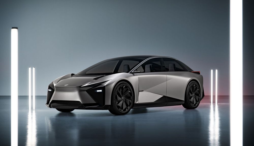 Lexus anuncia una autonomía de hasta 800 km Lexus anuncia una autonomía de hasta 800 km