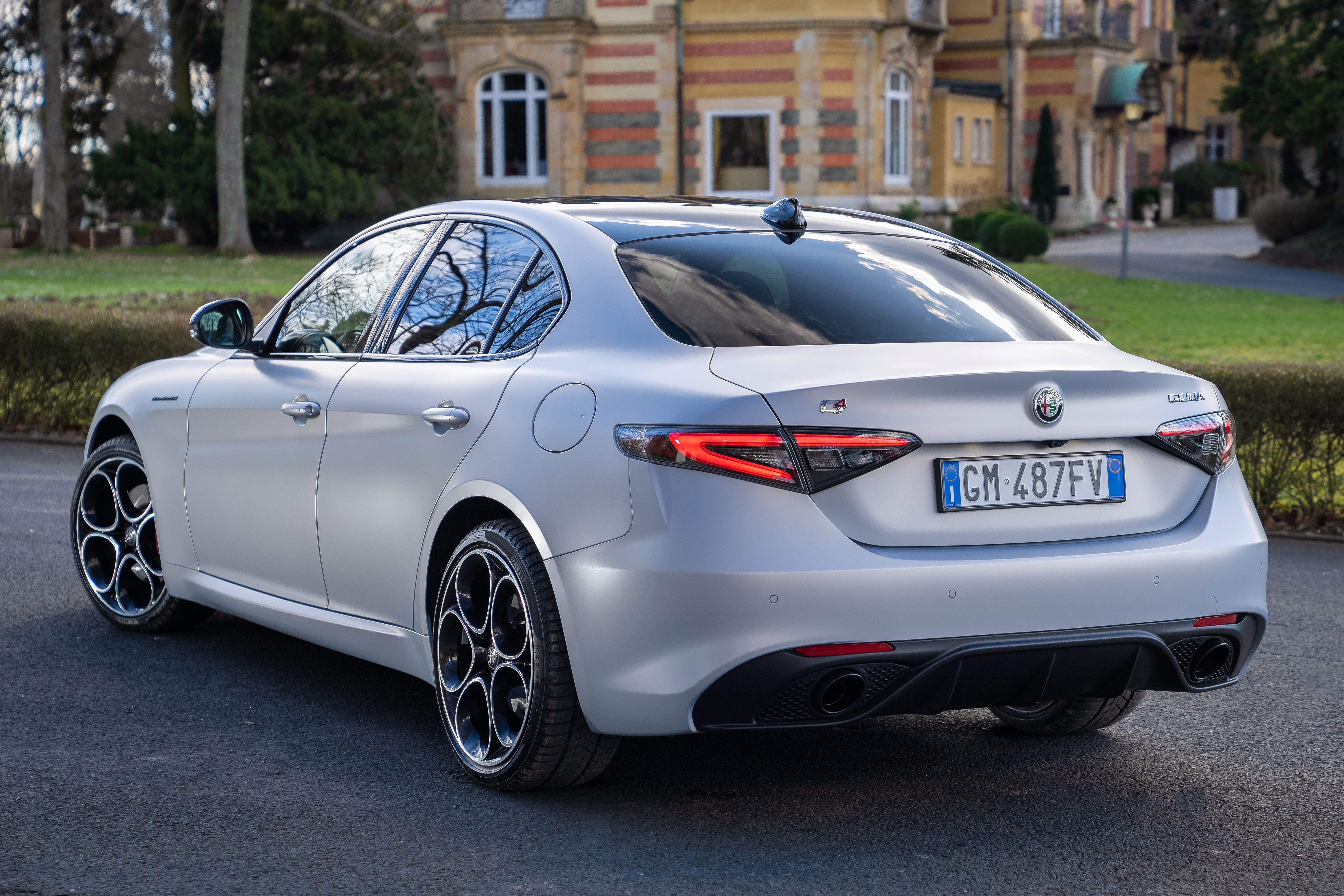 Alfa Romeo Giulia 2.0 Turbo 280 CV AWD