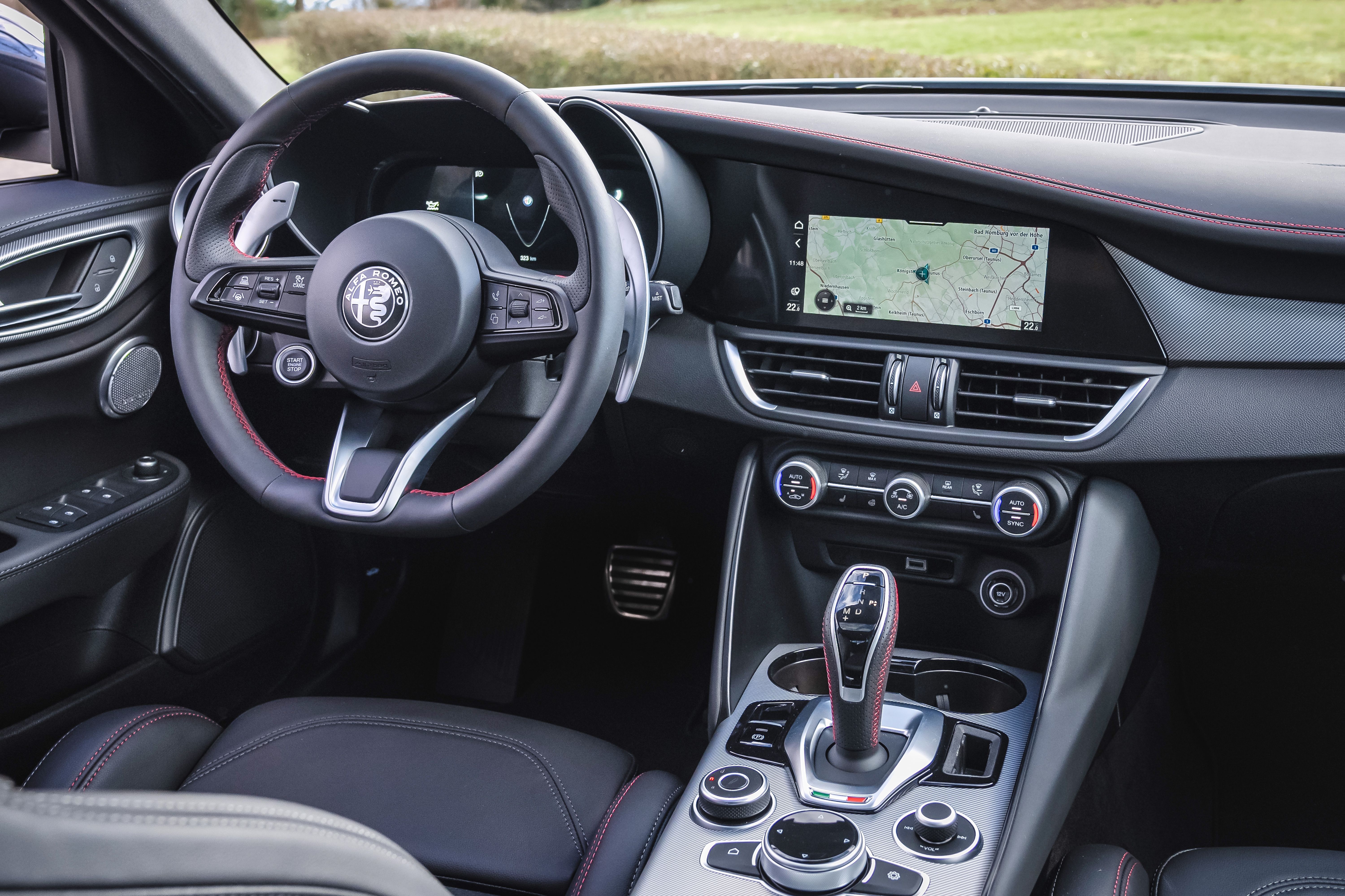 Alfa Romeo Giulia 2.0 Turbo 280 CV AWD