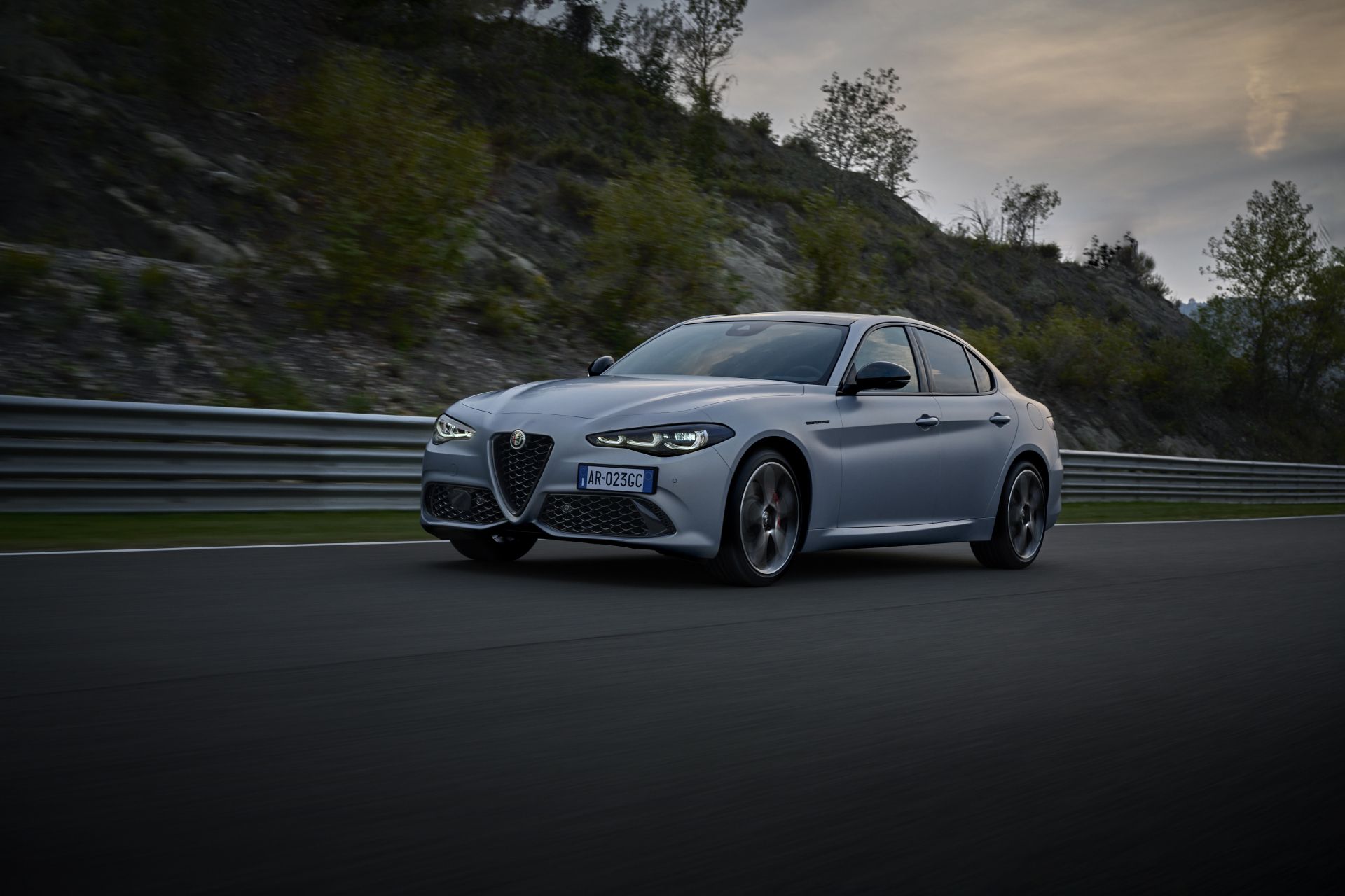 Alfa Romeo Giulia 2.0 Turbo 280 CV AWD
