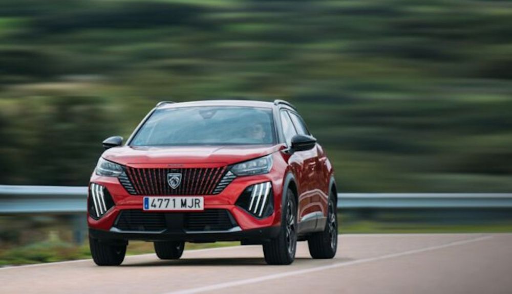 Ya es uno de los SUV más vendidos, pero ahora mejora y estrena versiones eléctricas para ser líder Ya es uno de los SUV más vendidos, pero ahora mejora y estrena versiones eléctricas para ser líder