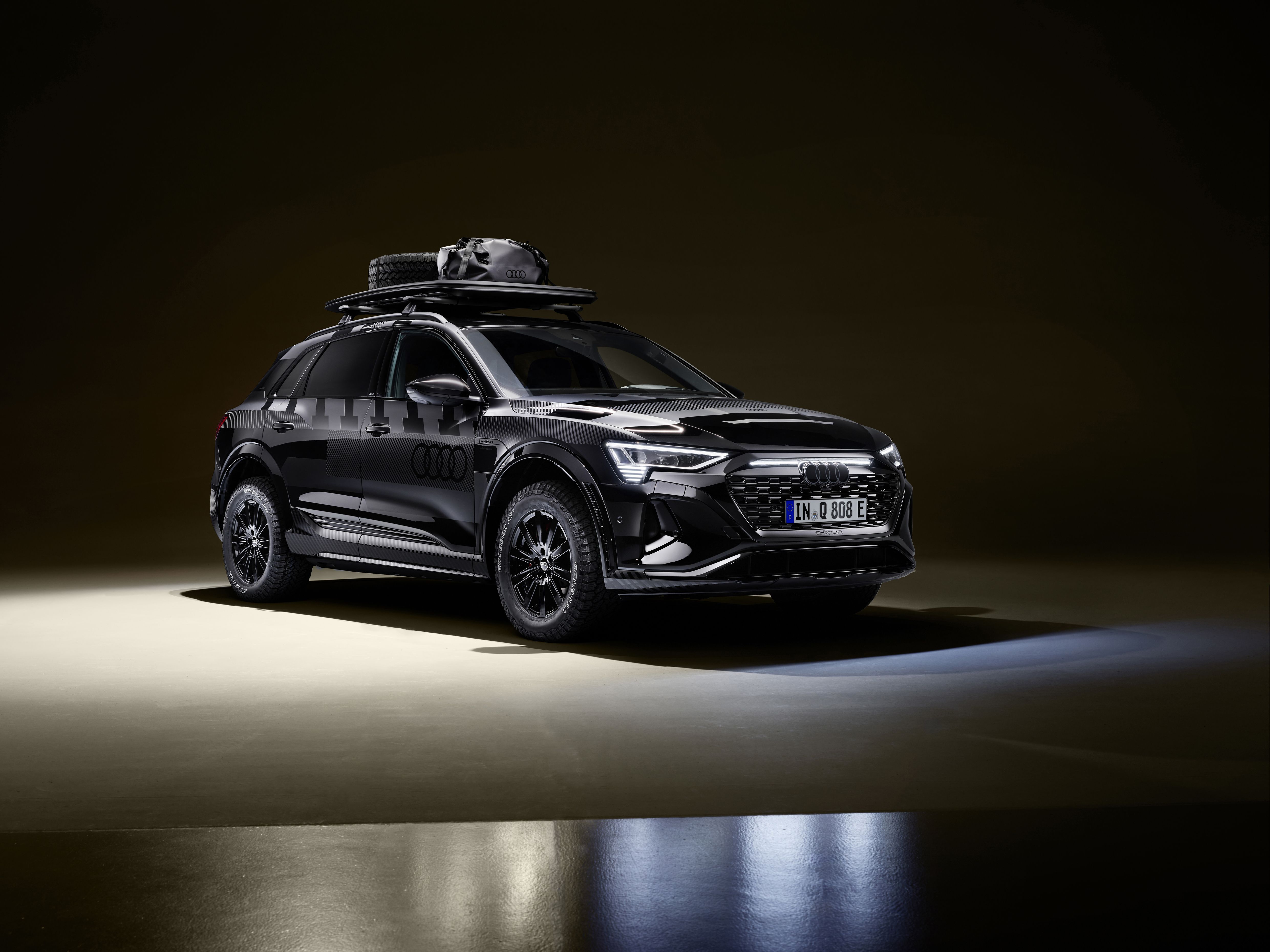 Audi Q8 e-tron Edition Dakar