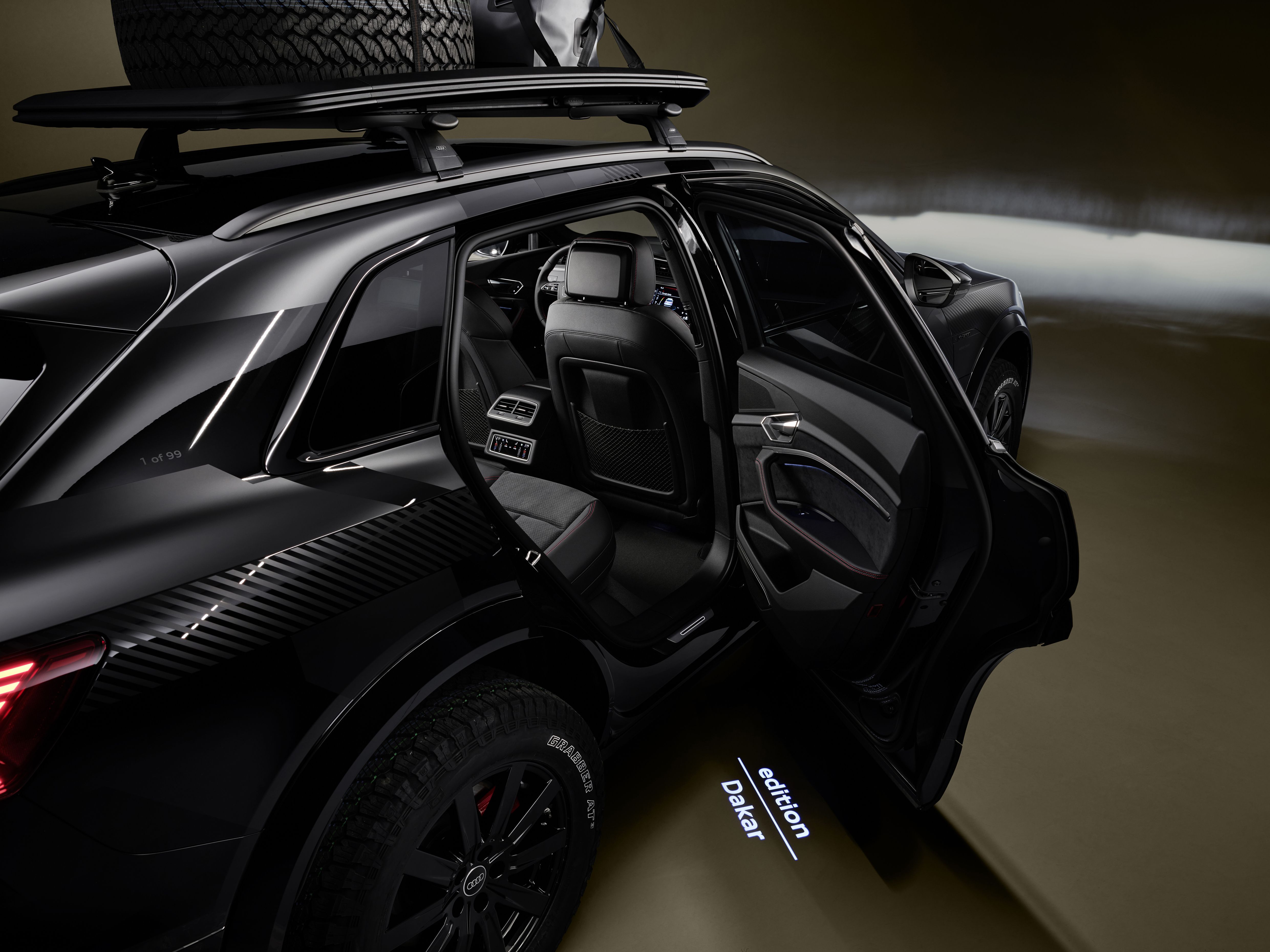 Audi Q8 e-tron Edition Dakar