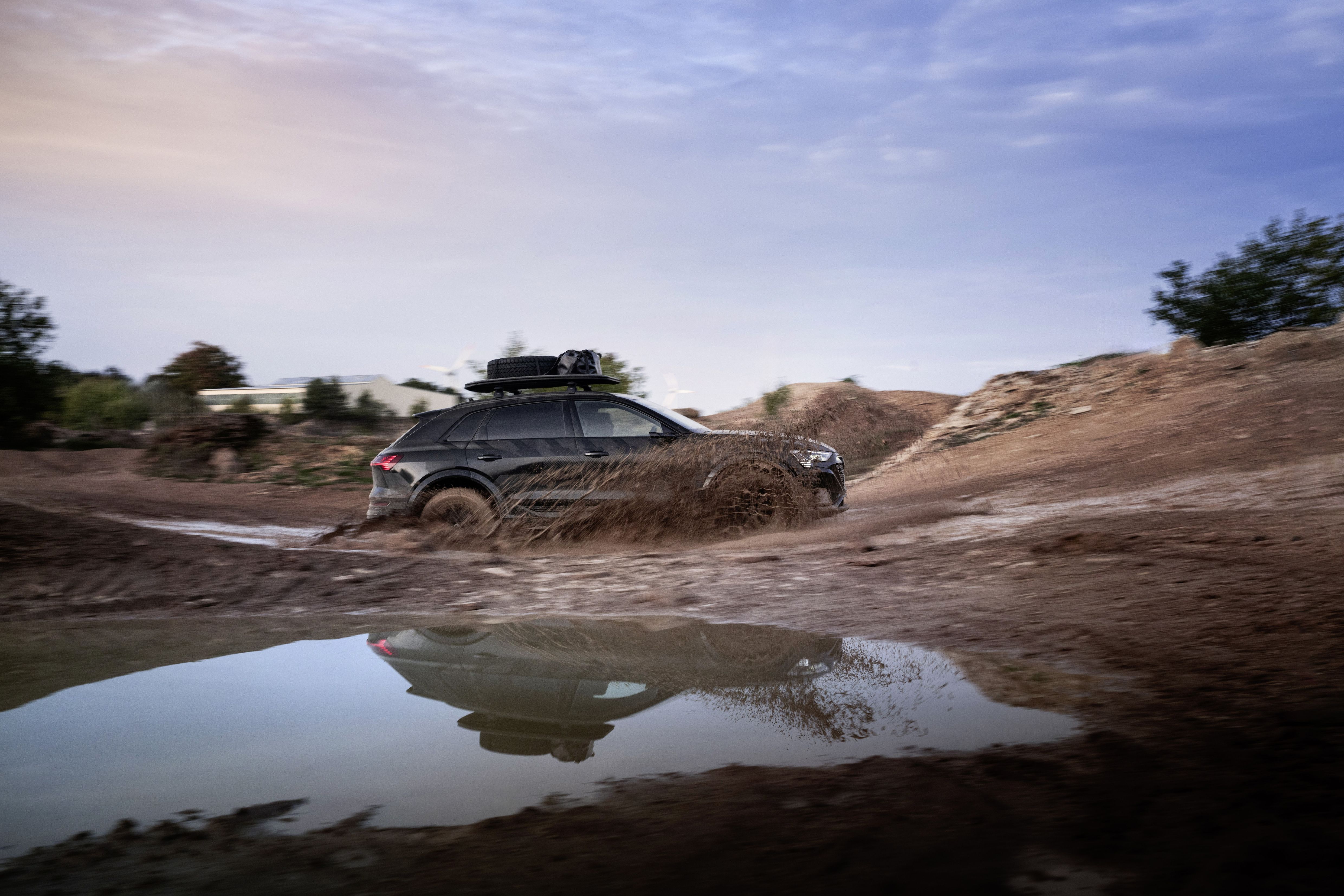 Audi Q8 e-tron Edition Dakar