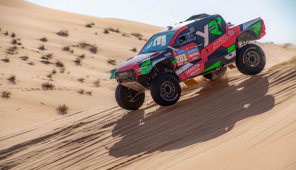 Al Rajhi, líder de coches, abandona el Dakar y entrega la general a Sainz y Al Attiyah Al Rajhi, líder de coches, abandona el Dakar y entrega la general a Sainz y Al Attiyah