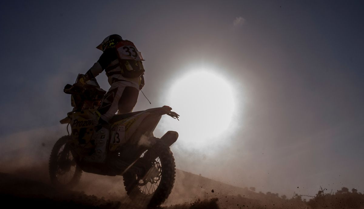 Fallece el motorista Carles Falcón ocho días después de sufrir un accidente en el Dakar