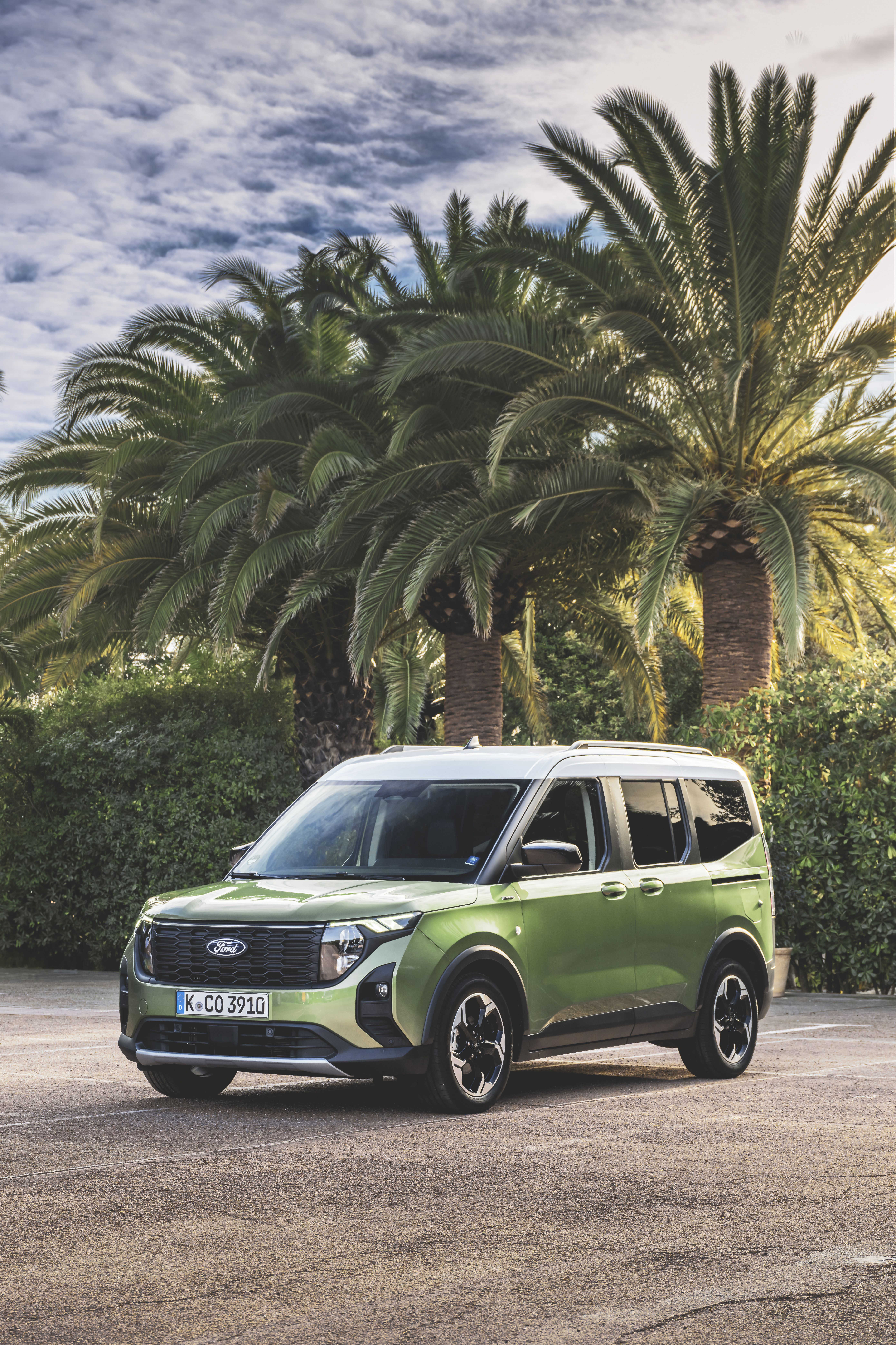 Ford Tourneo Courier 2024
