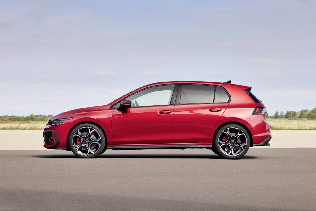 Volkswagen Golf GTI 2024