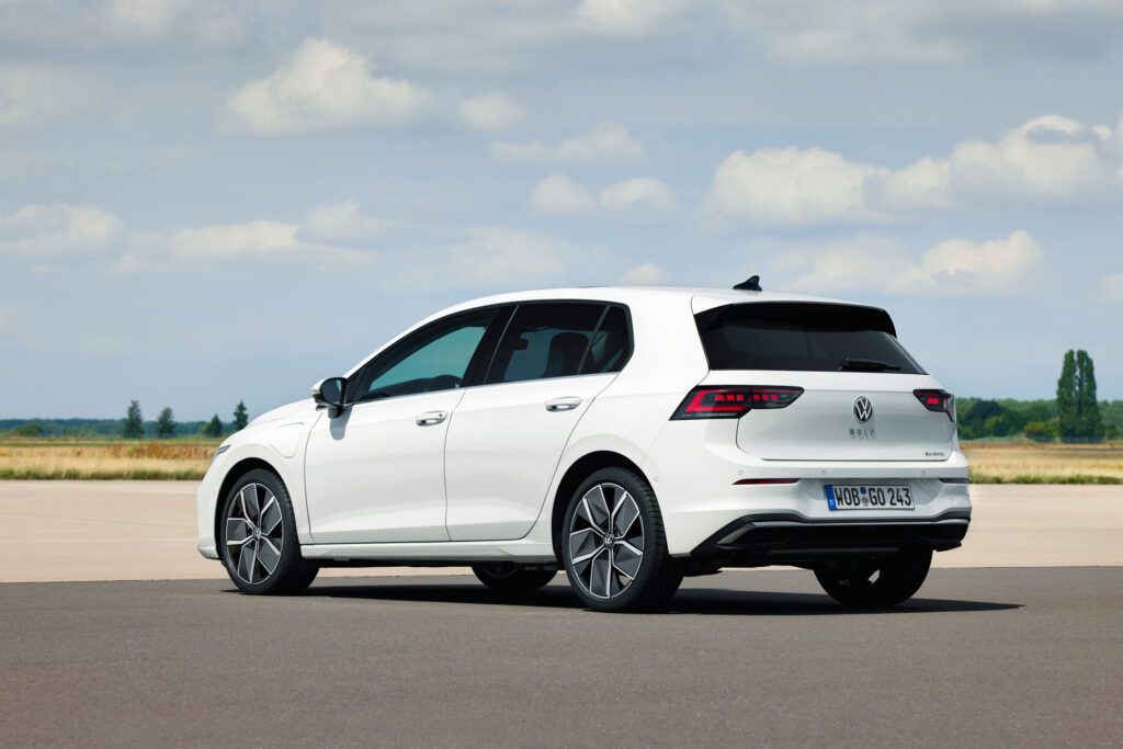 Volkswagen Golf 2024