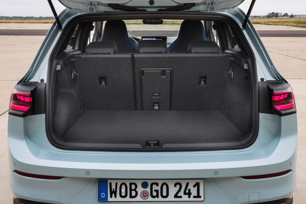 Volkswagen Golf 2024