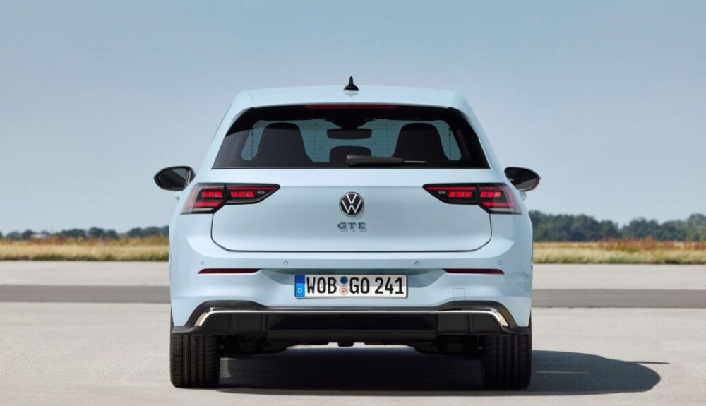 El Volkswagen Golf 2024 también apuesta por versiones gasolina, diésel e híbridas enchufables El Volkswagen Golf 2024 también apuesta por versiones gasolina, diésel e híbridas enchufables