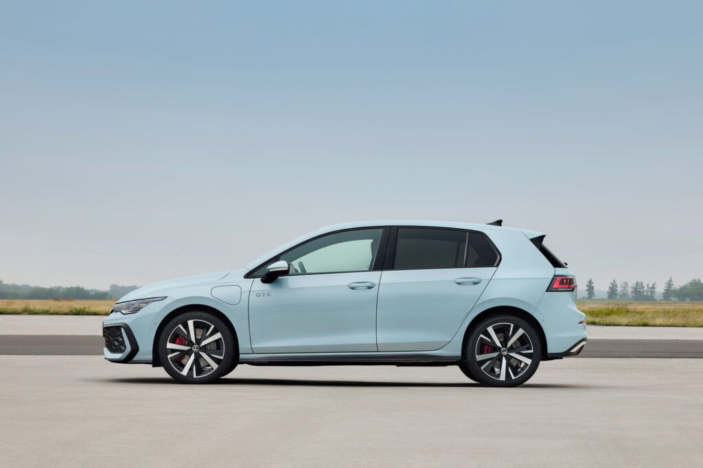 Volkswagen Golf 2024