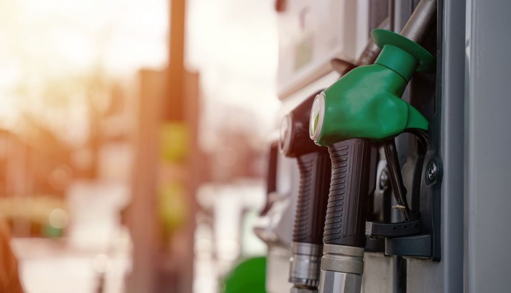 La DGT avisa y desvela los trucos para ahorrar hoy ya más de un 20% de consumo de gasolina La DGT avisa y desvela los trucos para ahorrar hoy ya más de un 20% de consumo de gasolina