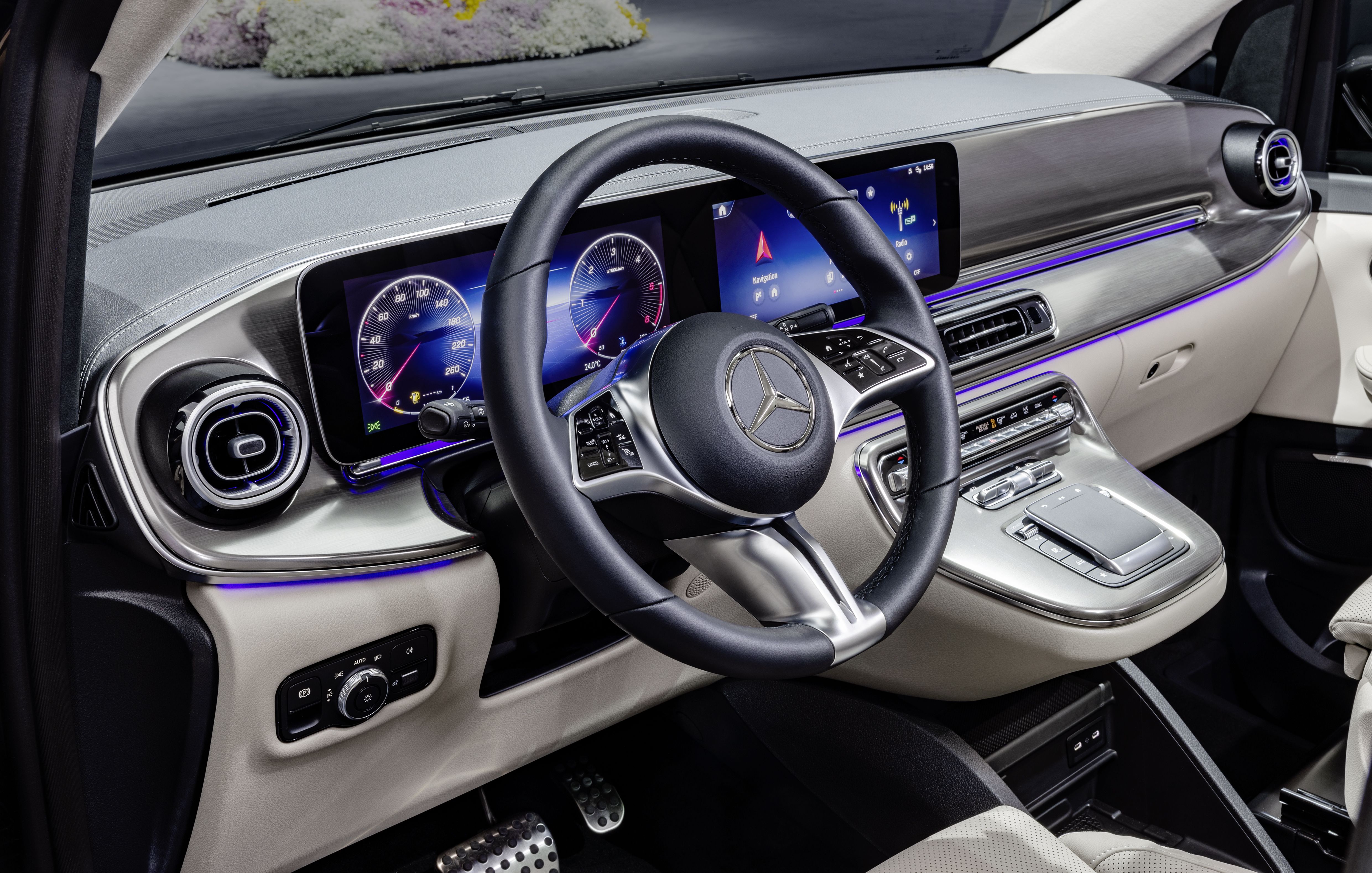 Nuevo Mercedes Clase V y EQV