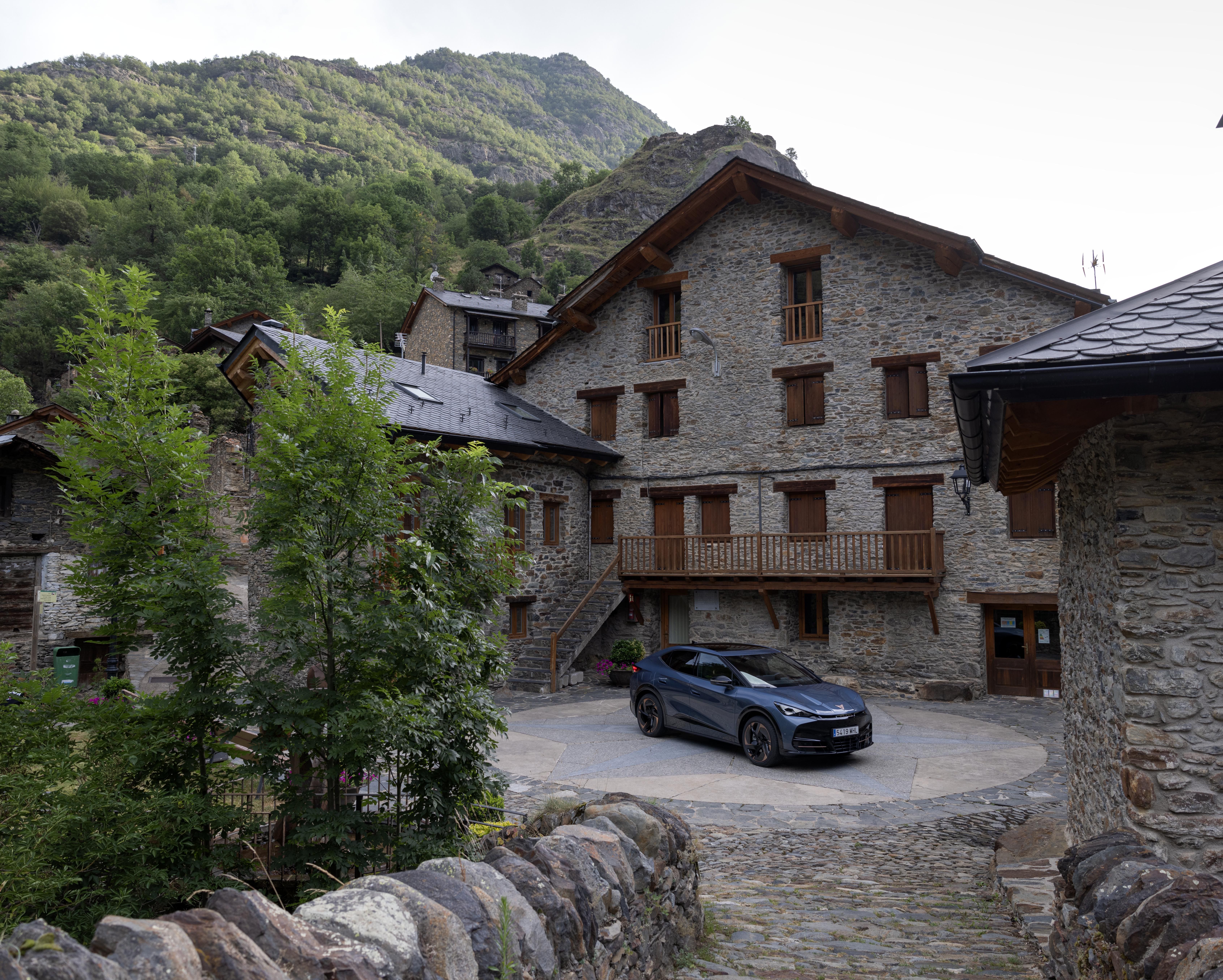 Cupra Tavascan