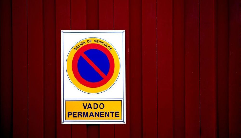 Puedes o no aparcar delante de tu propio Vado, La DGT ya estudia esta nueva medida