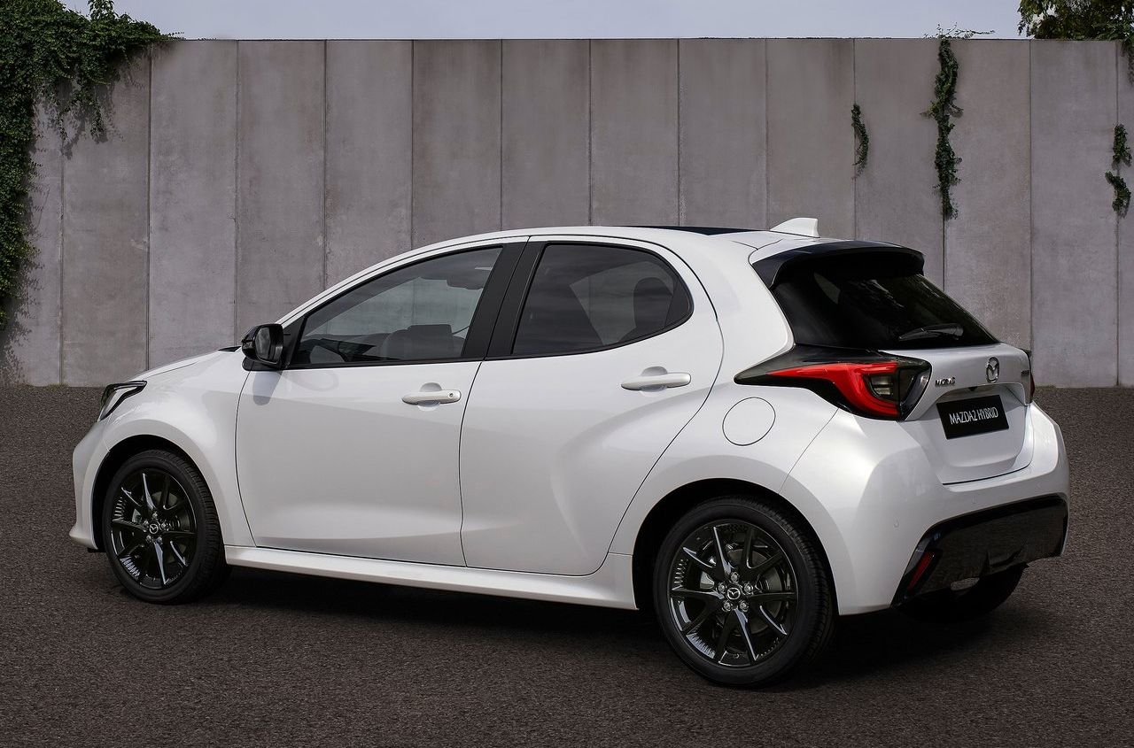 Mazda2 Hybrid 2024