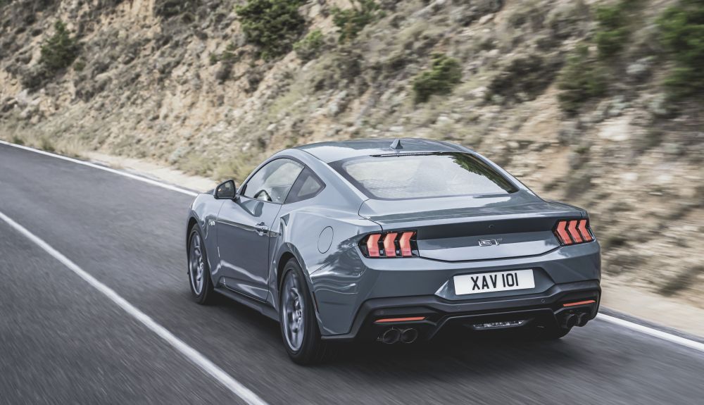 El nuevo Mustang hereda el estilo característico del icono americano