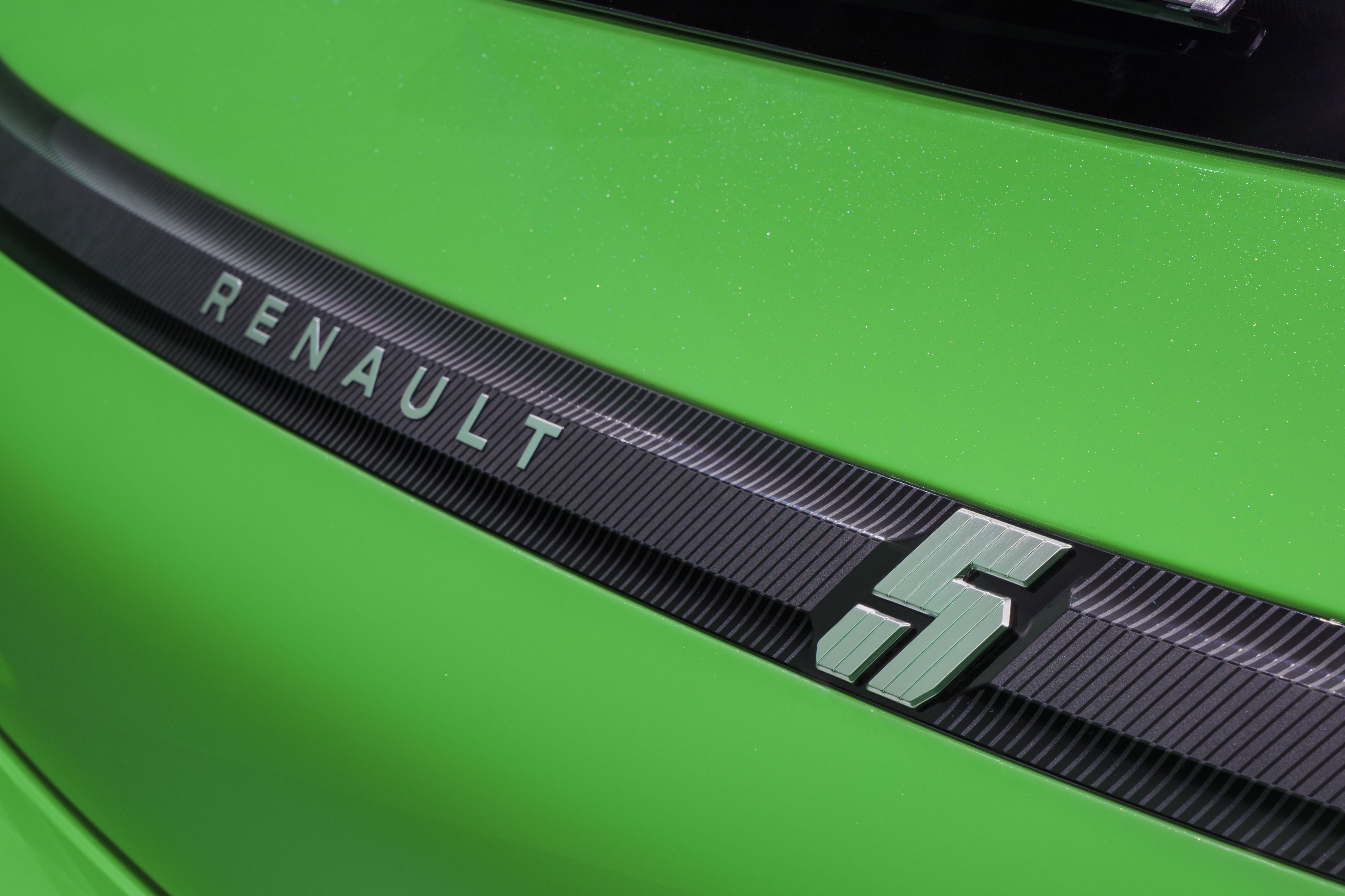 Renault 5 E-Tech 2024