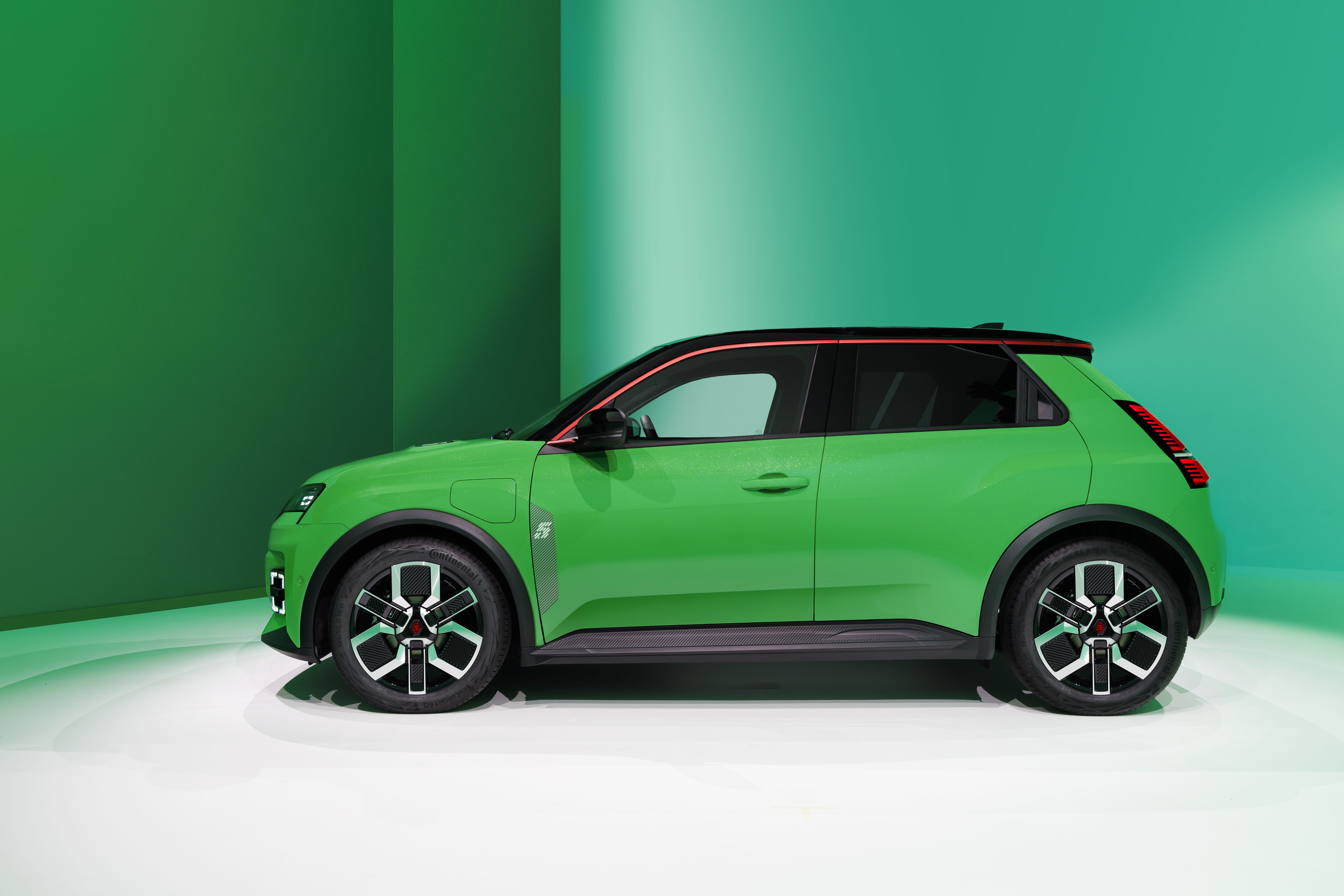 Renault 5 E-Tech 2024