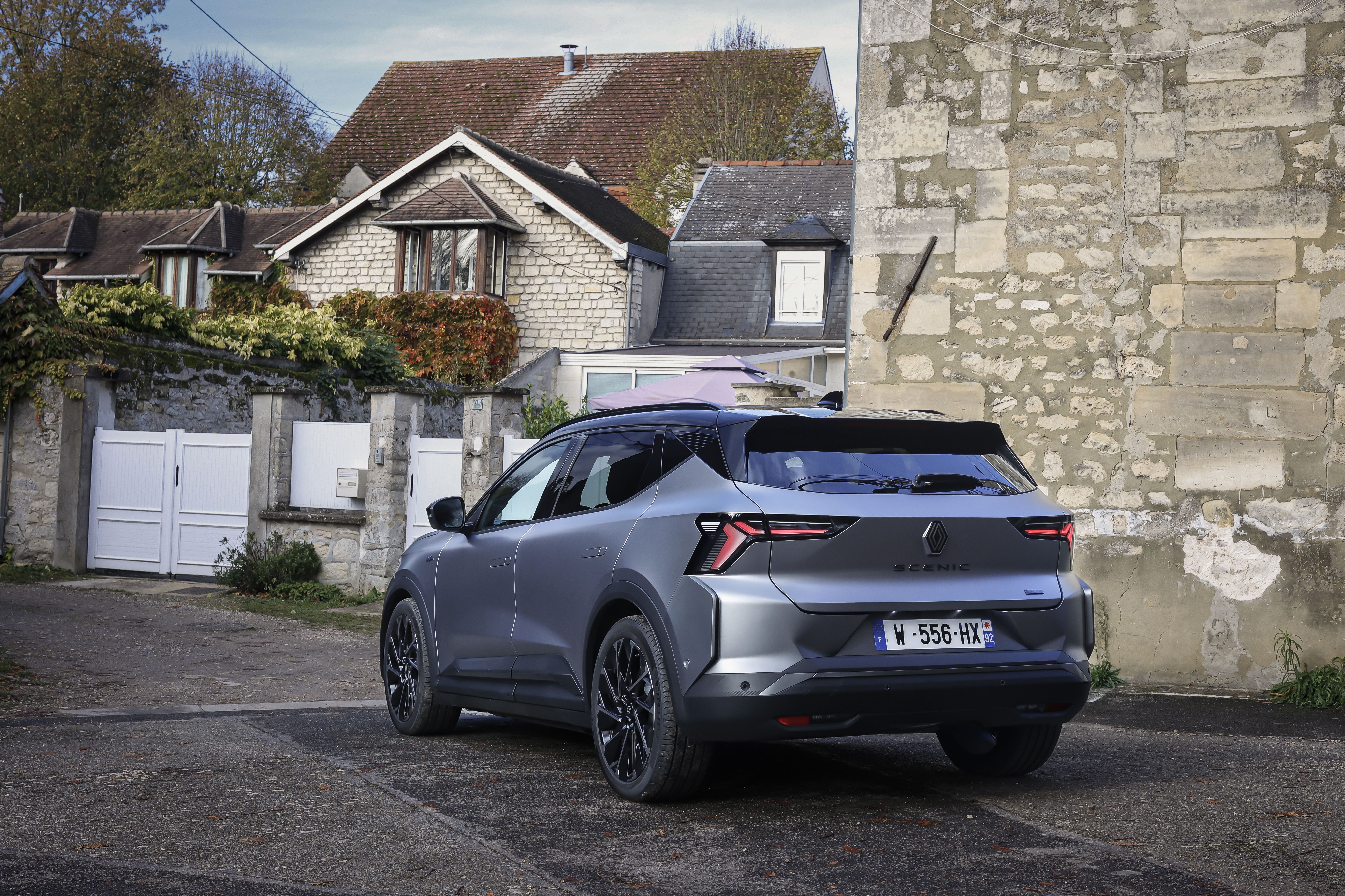 Renault Scenic E-Tech 2024