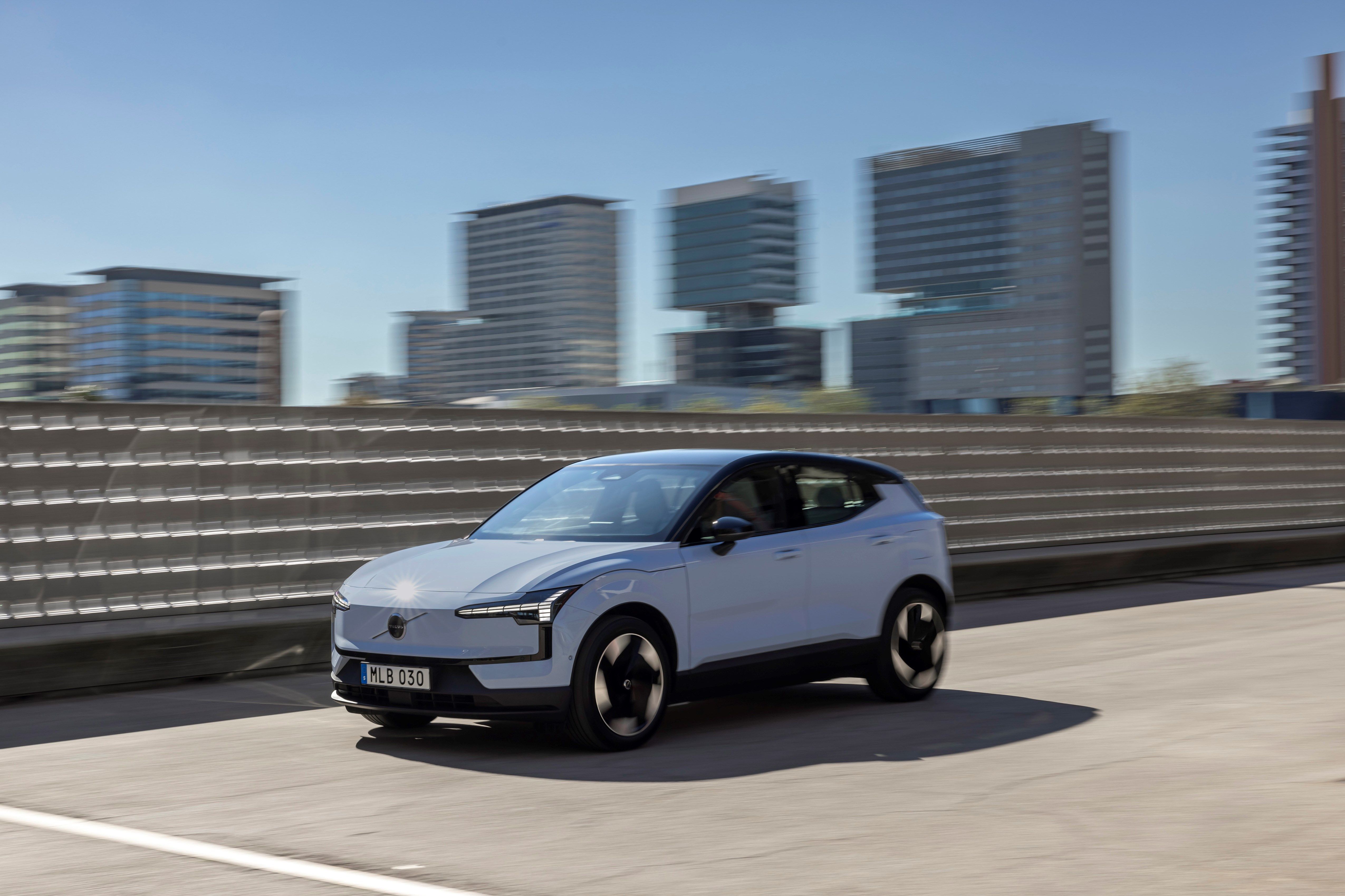 Volvo EX30