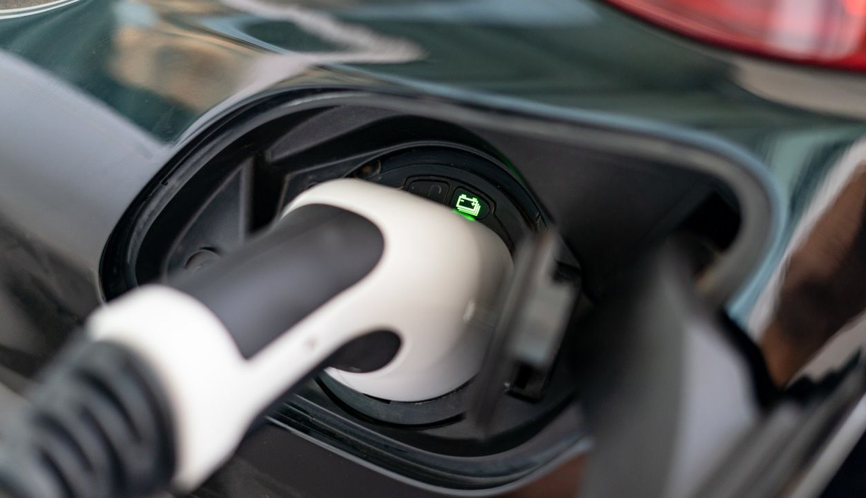 Convierte así en un momento un coche diésel en híbrido y gana la etiqueta ECO por unos 5.000 €