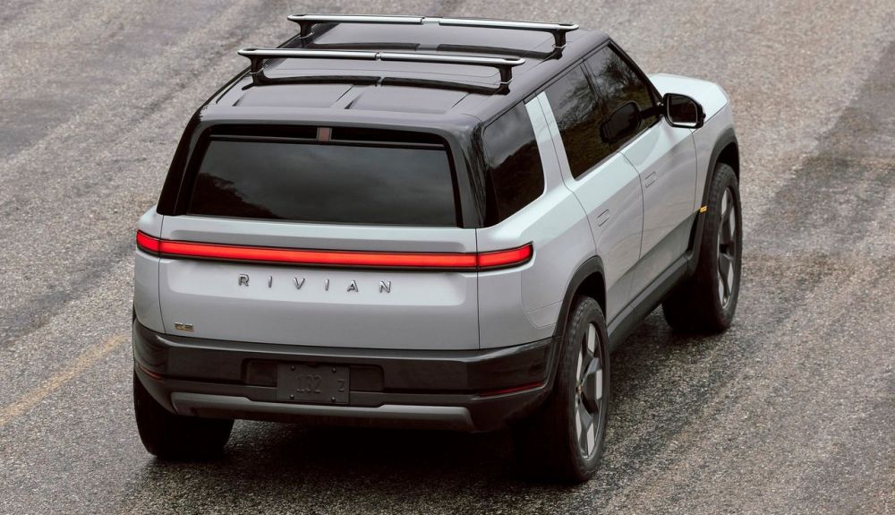 Rivian R2 2026
