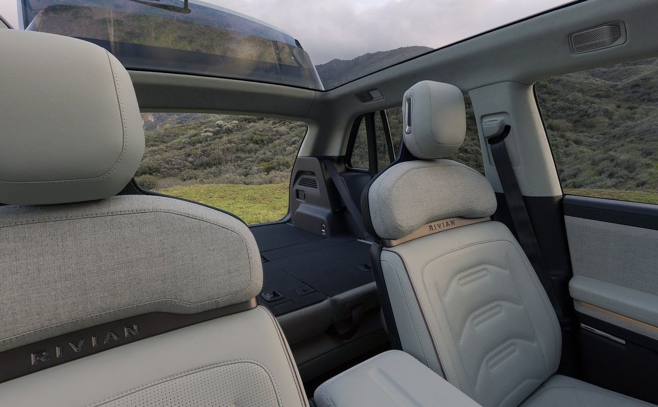 Rivian R3 2027