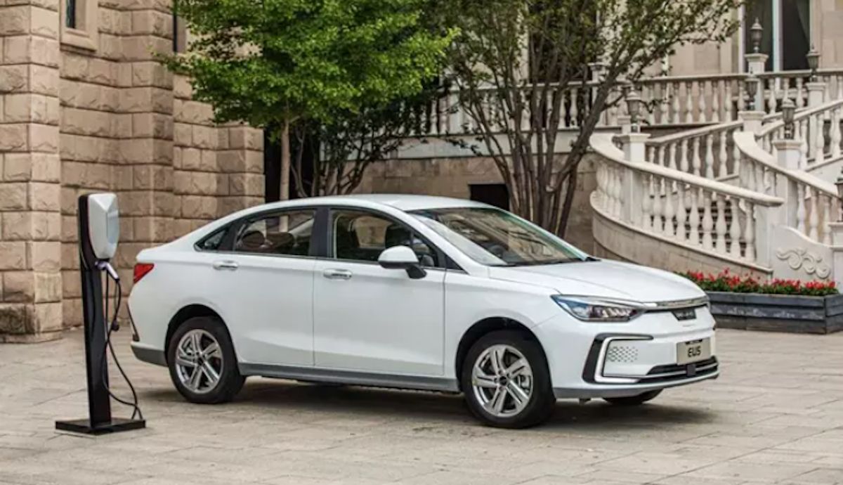 Otra gran marca china llega a España y este es su nuevo y primer coche que quiere arrasar