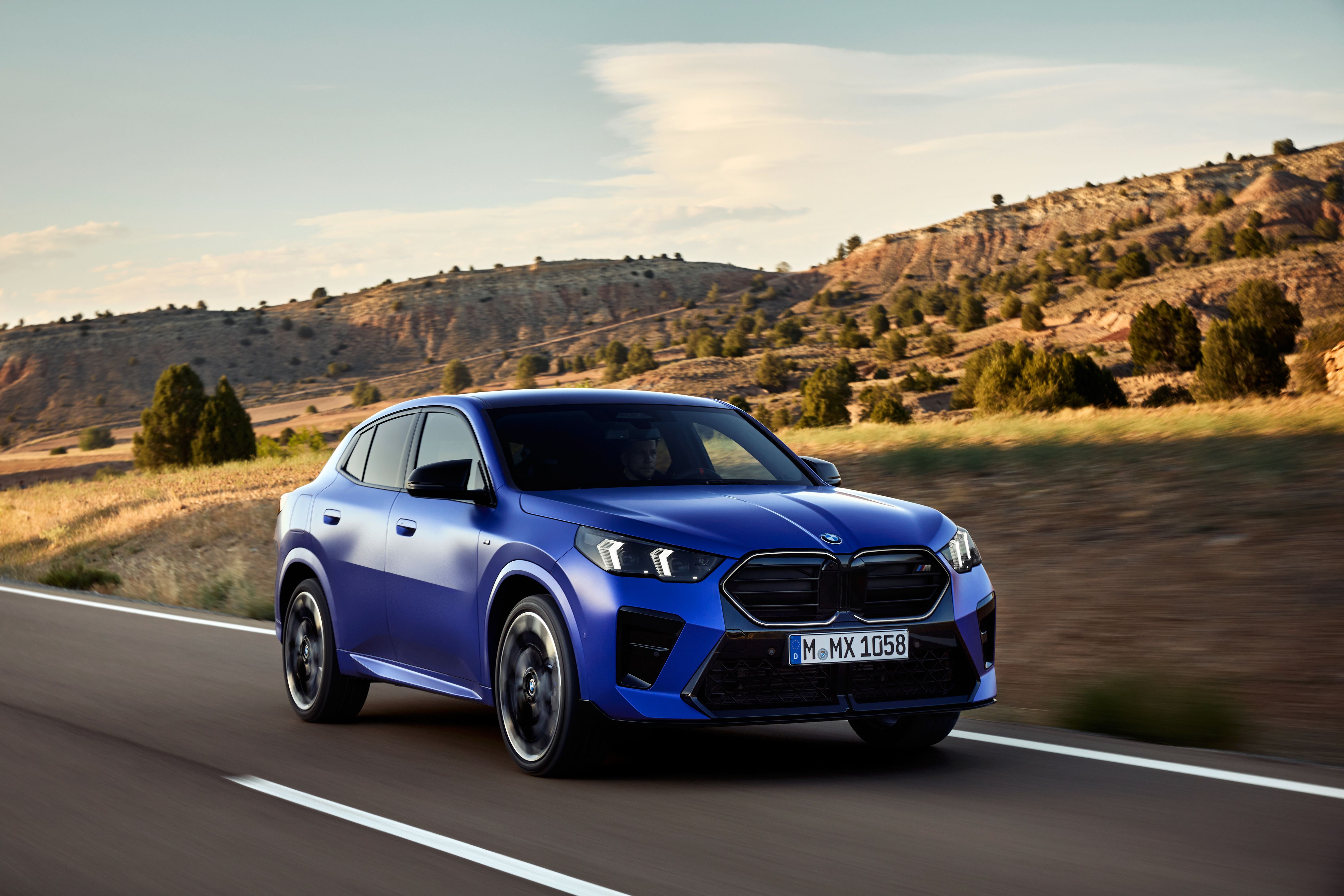 BMW iX2 xDrive30