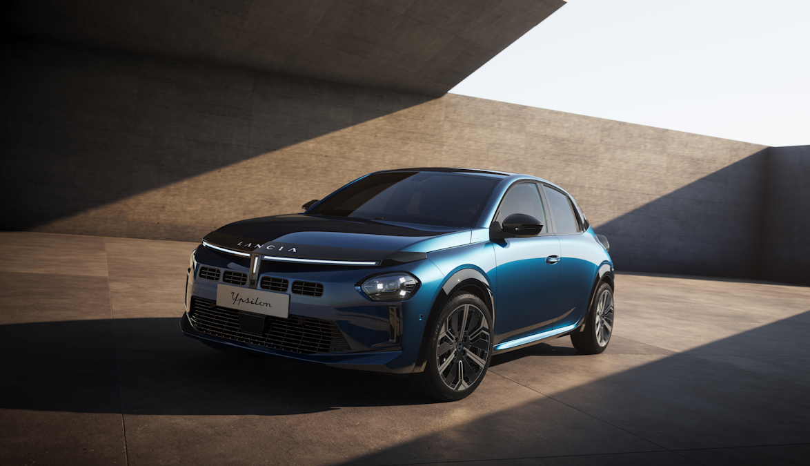Este nuevo utilitario microhíbrido llega ya al mercado para ser el coche más deseado de la categoría