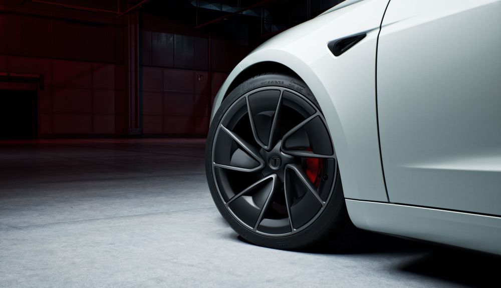 Tesla Model 3 Performance