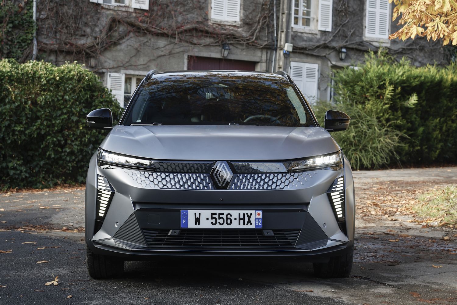 Renault Scenic E-Tech 2024