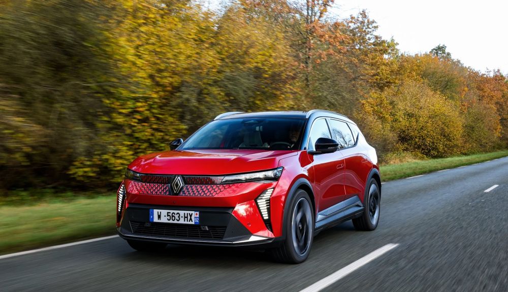 ¿Podrá el Renault Scenic desbancar al Tesla Model Y? ¿Podrá el Renault Scenic desbancar al Tesla Model Y?
