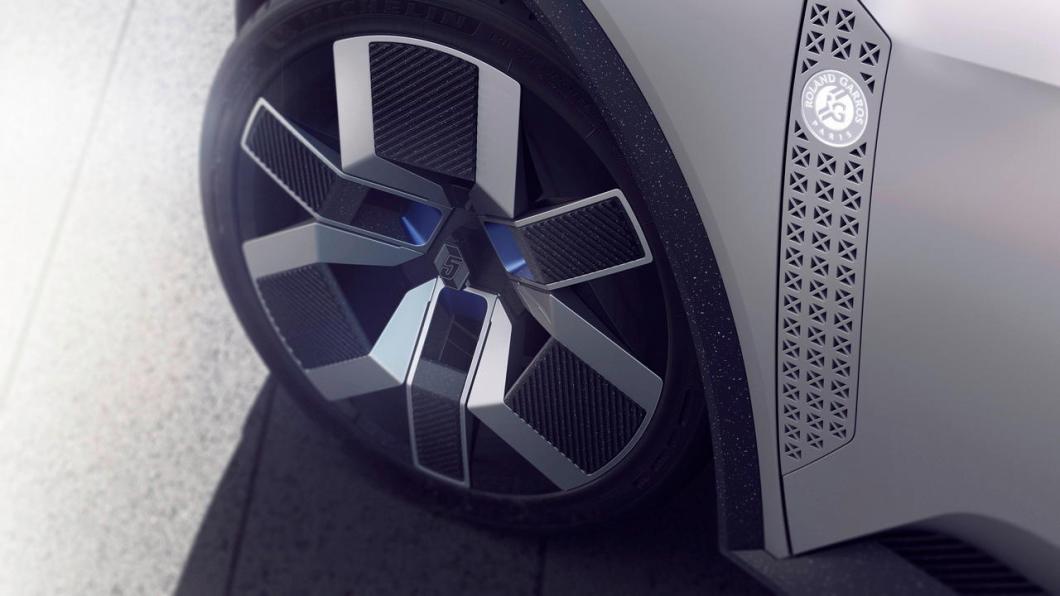 Renault presenta al público en primicia el nuevo R5