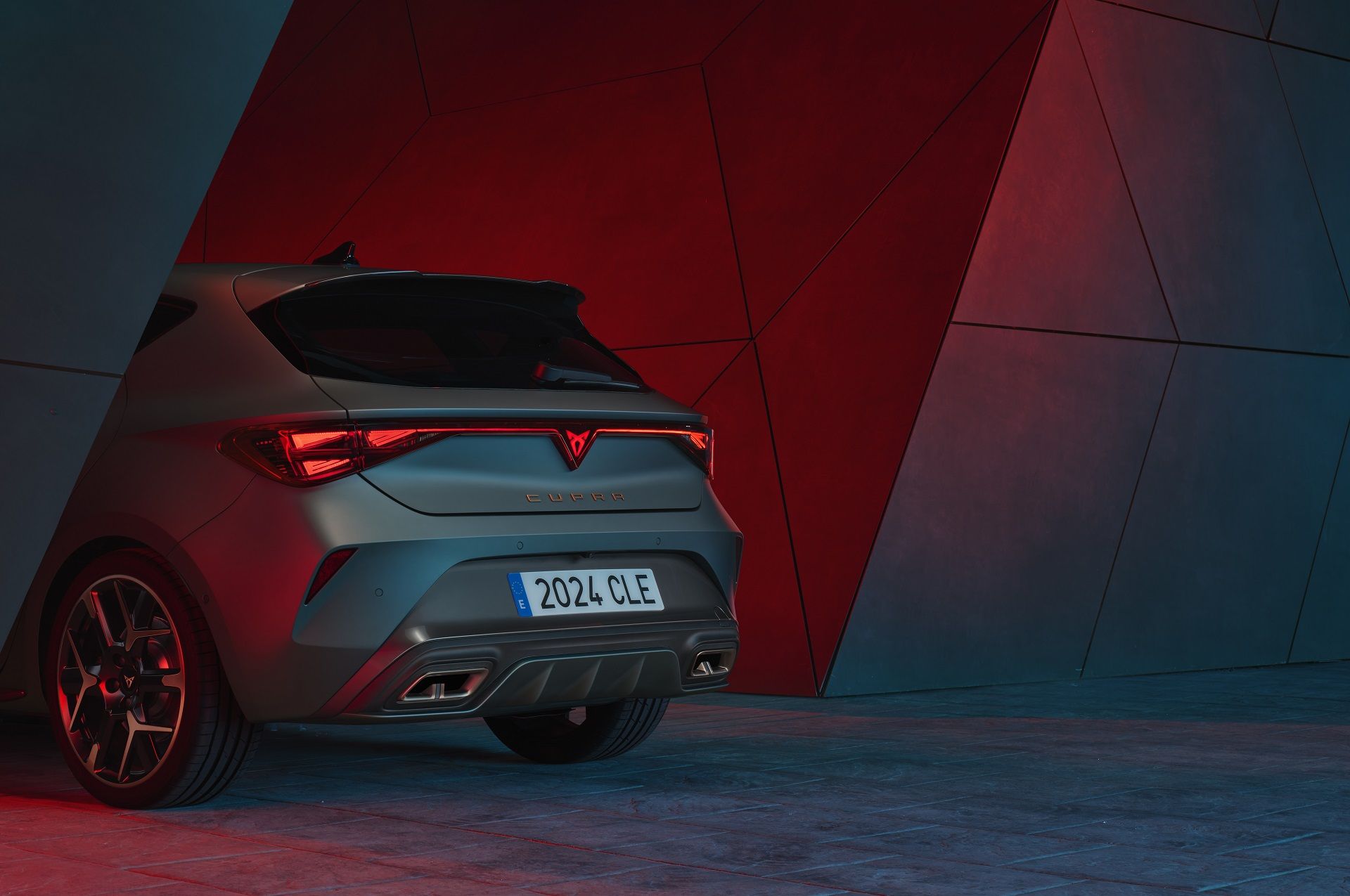 CUPRA Leon 