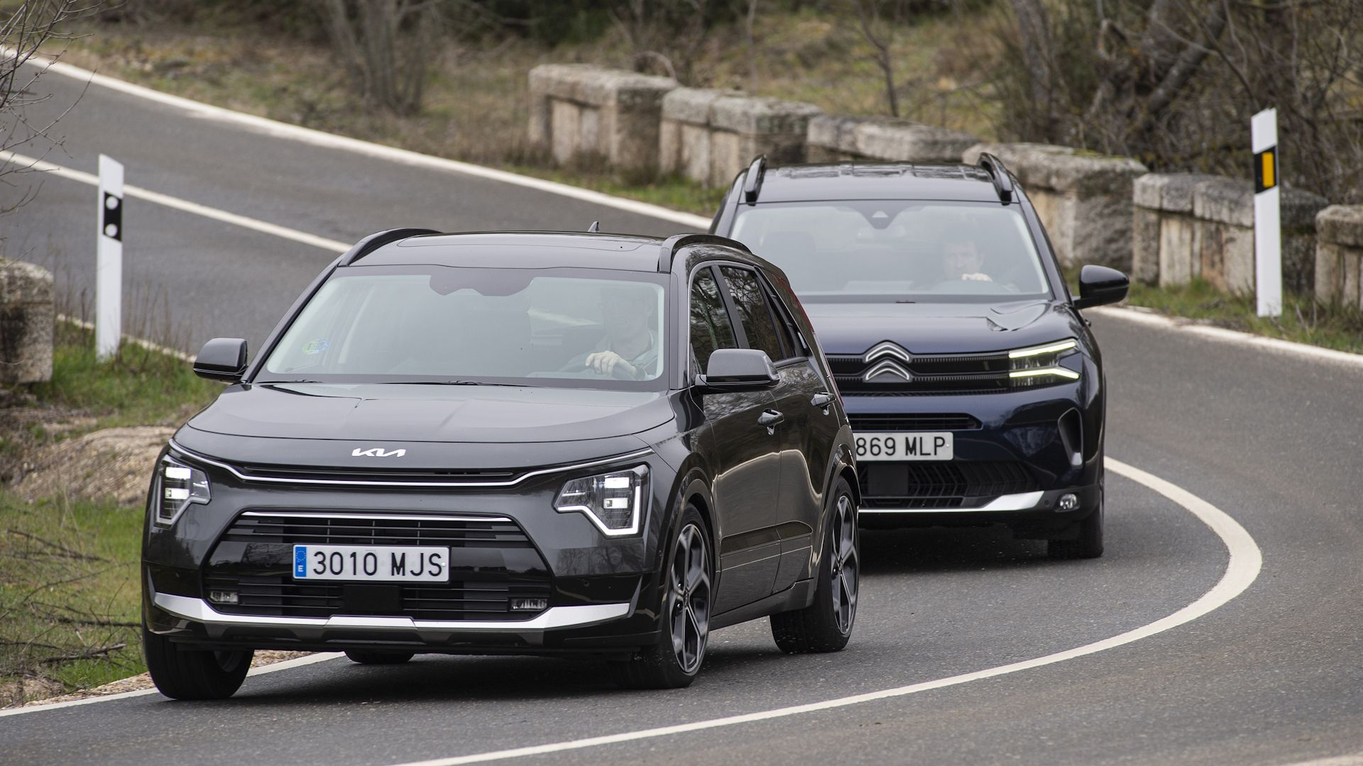 Citroën C5 Aircross Mild Hybrid vs Kia Niro HEV: dos de los mejores SUV, enfrentados: ¿cuál comprar?