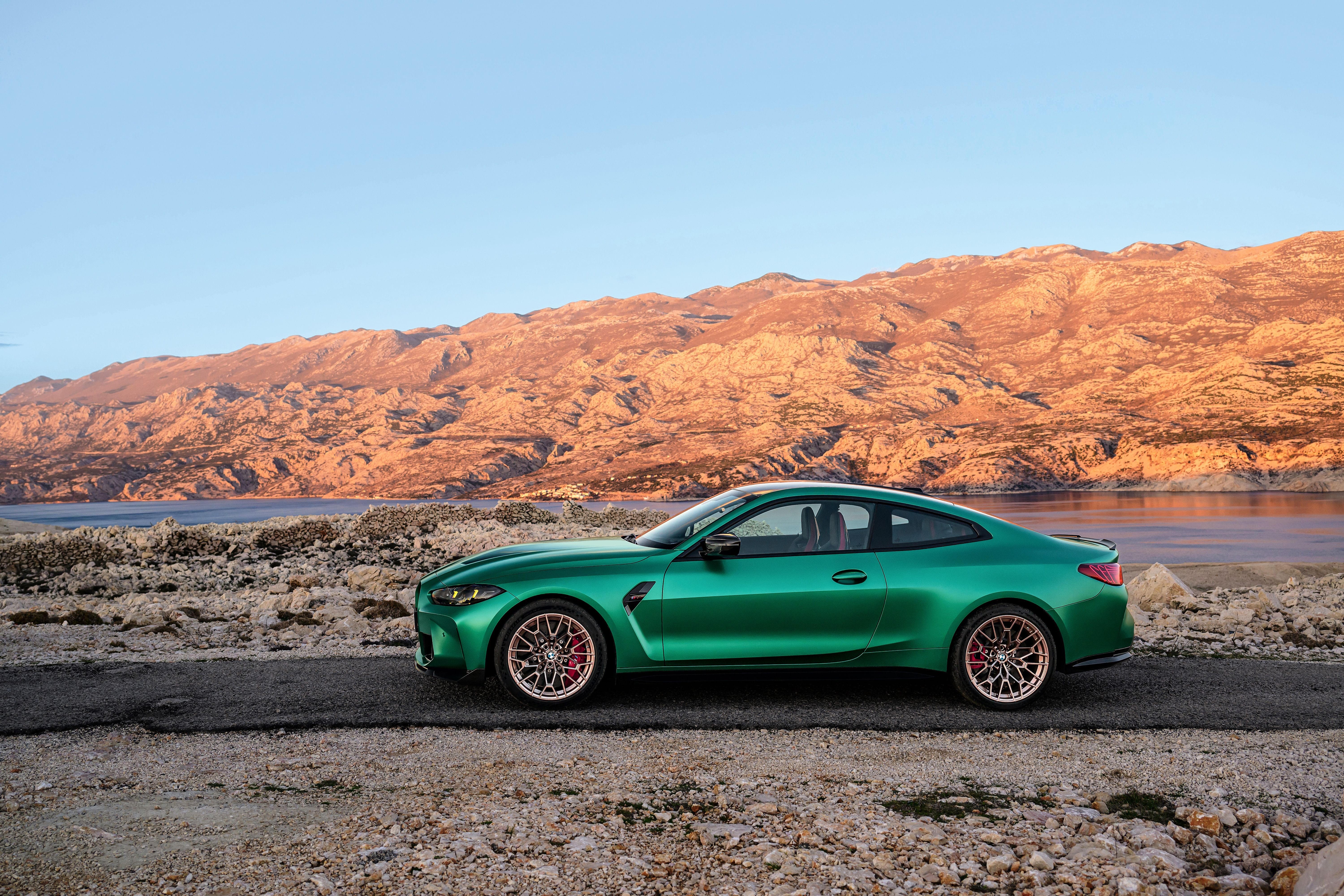BMW M4 CS