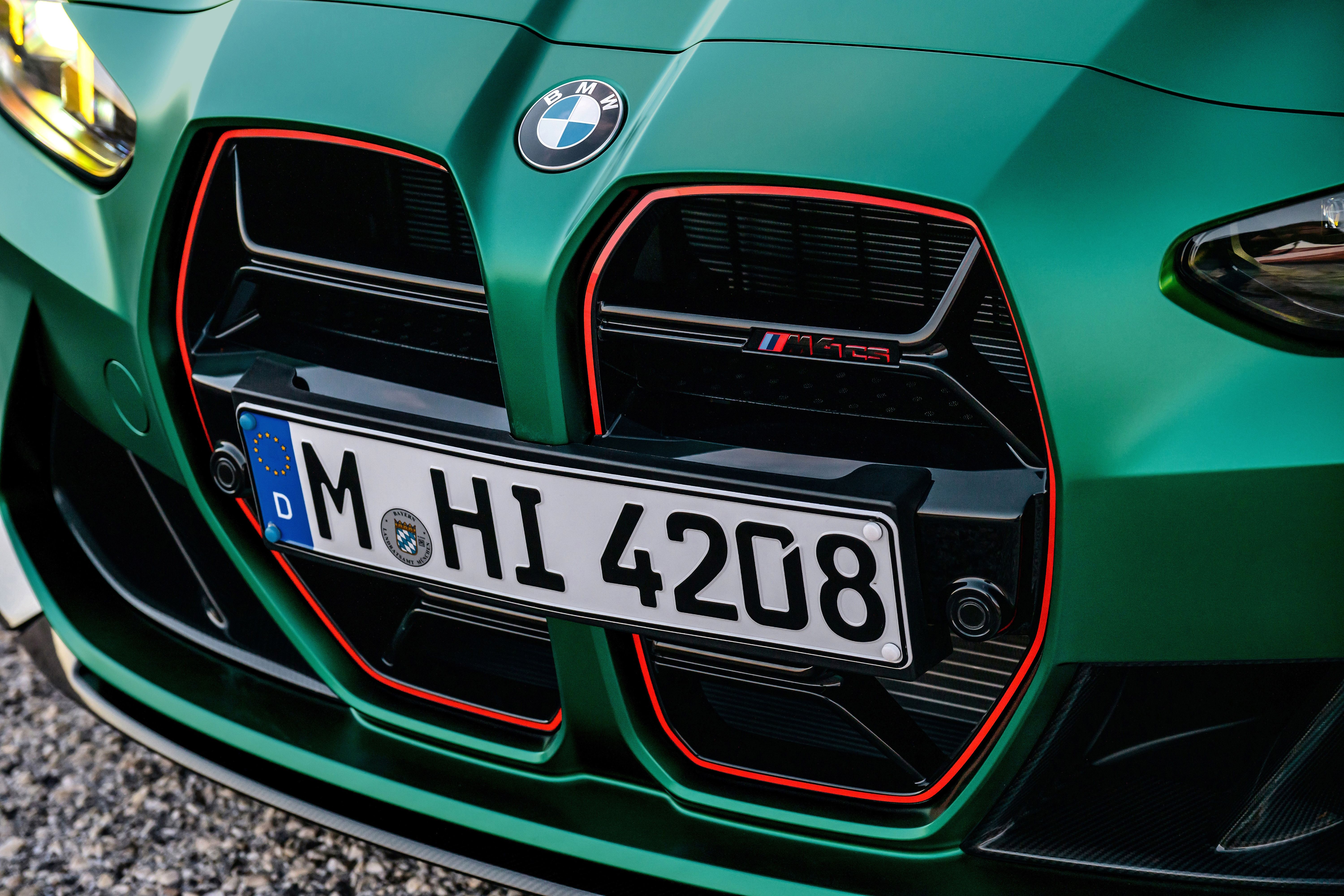 BMW M4 CS