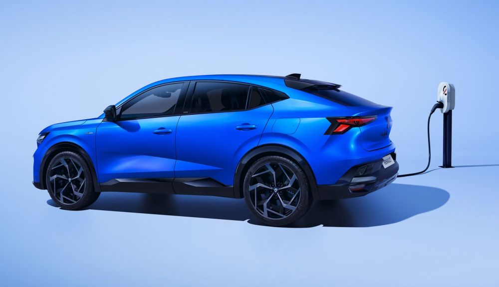 Va a ser el SUV más deportivo de su clase y así es el Renault Rafale E Tech 4x4 afinado por Alpine Va a ser el SUV más deportivo de su clase y así es el Renault Rafale E Tech 4x4 afinado por Alpine