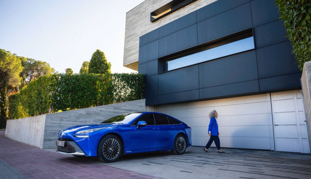 Toyota Mirai, coche protagonista de los próximos Juegos Olímpicos, se actualiza con más tecnología