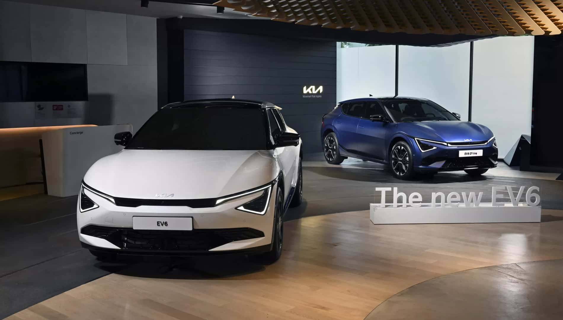 Tenemos las primeras fotografías del nuevo Kia EV6, que estrenará una batería de mayor capacidad