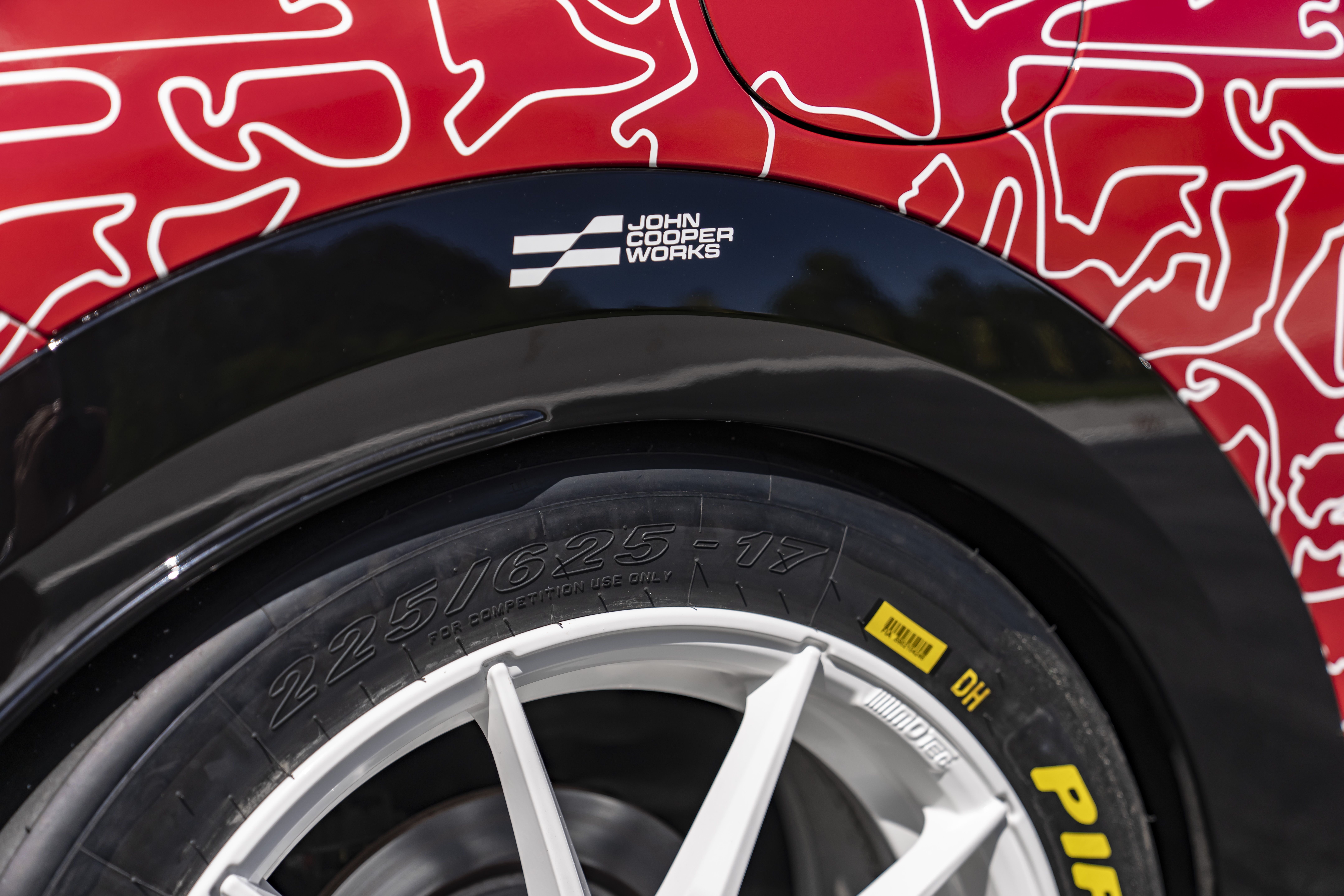 Mini John Cooper Works 2024