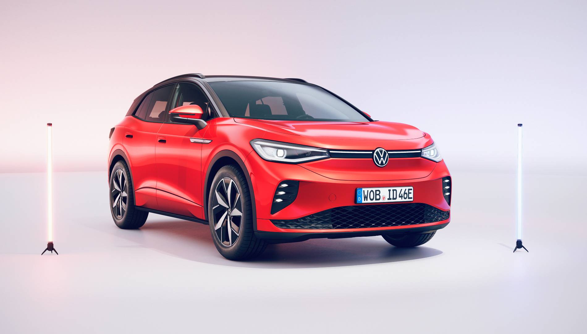 Los coches eléctricos más económicos y con más autonomía para viajar por autopistas o autovías